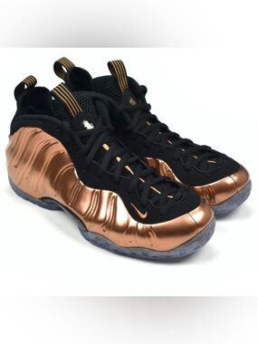 Nike Kids Foamposite Sneakers in Metallic Copper and Black